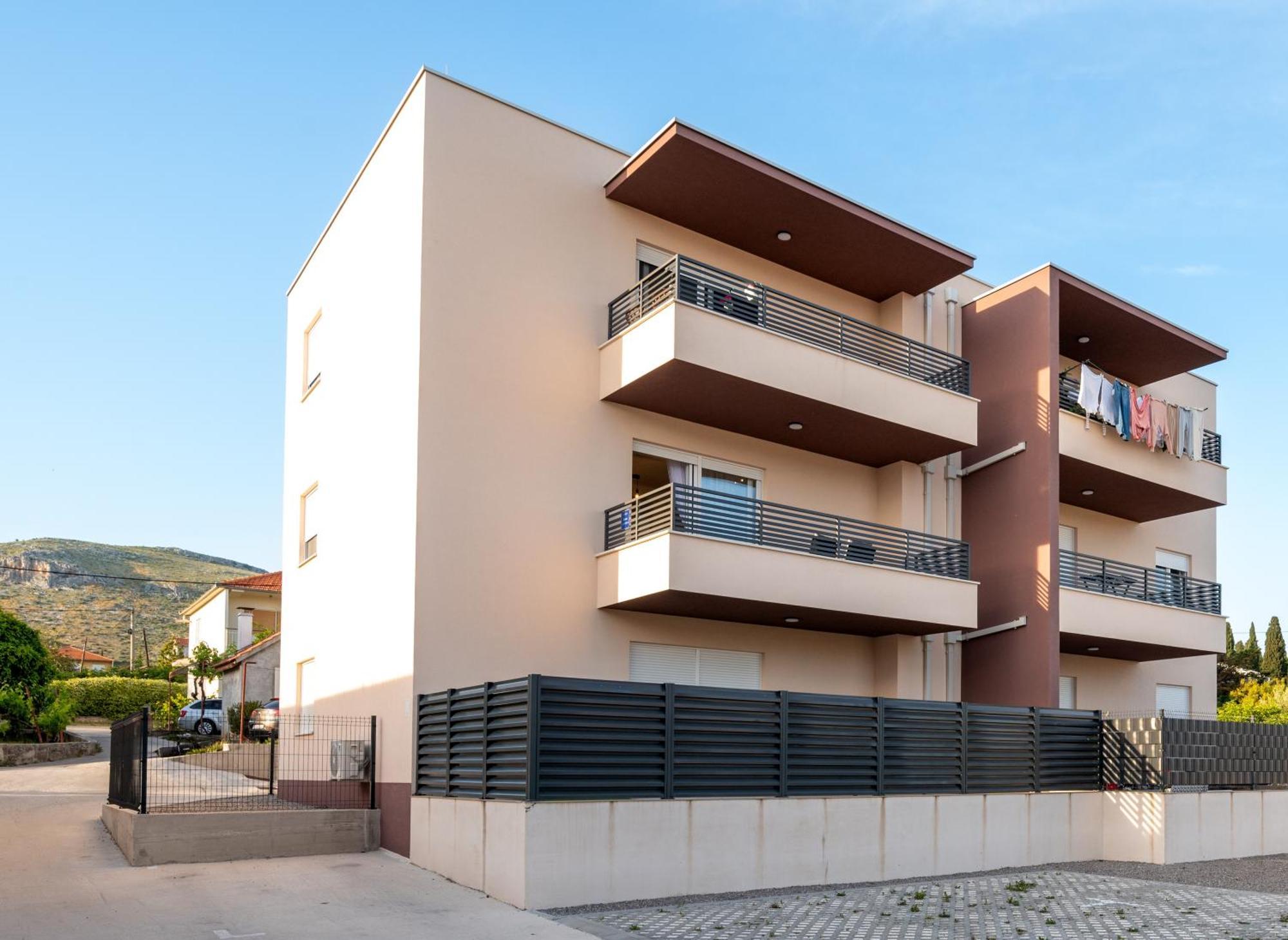 Apartment Ivi Trogir Exteriör bild